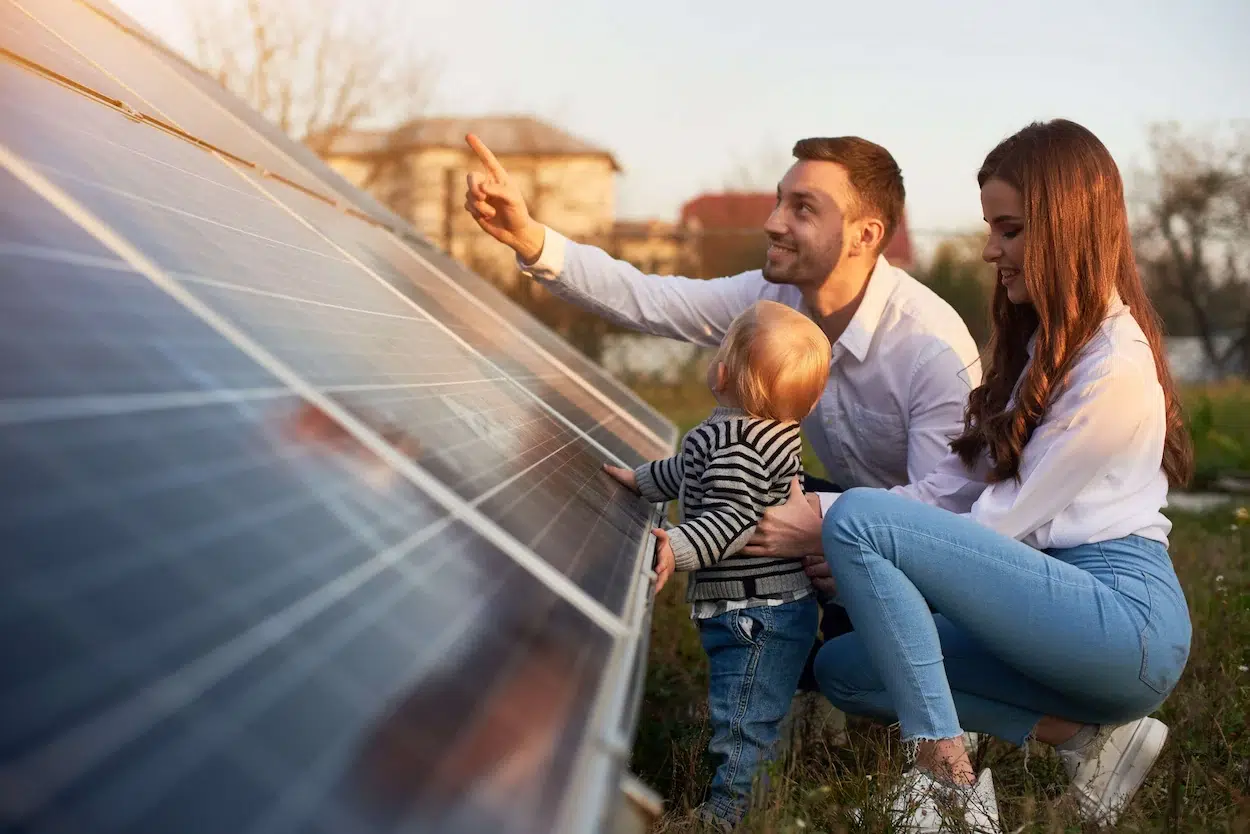 obtenez votre devis pour l'installation de panneaux solaires par un installateur certifi&eacute; rge. profitez d'une &eacute;nergie renouvelable, d'&eacute;conomies sur vos factures et d'aides financi&egrave;res. faites le choix de l'&eacute;nergie verte d&egrave;s aujourd'hui !