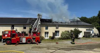 découvrez l'impact des incendies sur les panneaux solaires en ille-et-vilaine. informez-vous sur les risques, les précautions à prendre et les mesures de prévention pour protéger vos installations solaires.