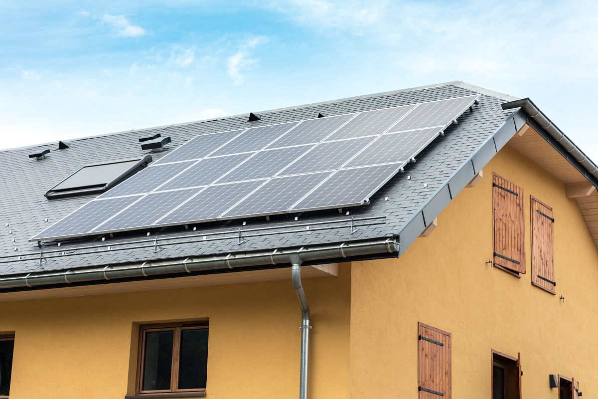 découvrez le potentiel solaire de votre toiture et maximisez votre production d'énergie renouvelable. apprenez comment optimiser votre installation photovoltaïque pour réduire vos factures d'électricité et contribuer à un avenir durable.