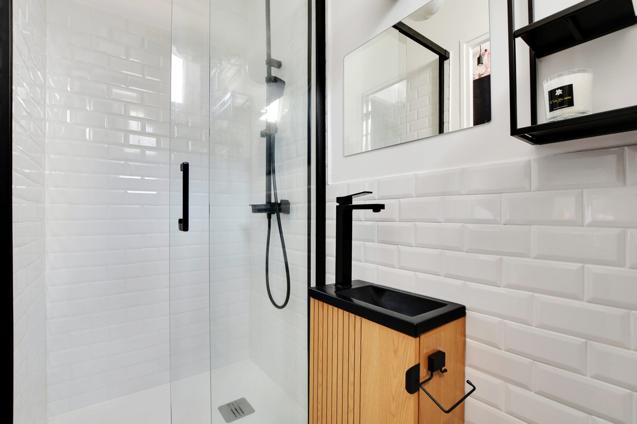 expert local en r&eacute;novation de salle de bains &agrave; paris : transformez votre espace avec des professionnels qualifi&eacute;s pour un r&eacute;sultat sur-mesure et de qualit&eacute;.