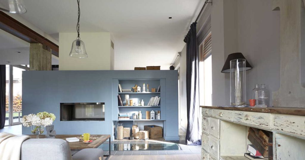 découvrez nos conseils pratiques pour réussir la rénovation de votre maison, du choix des matériaux à la gestion du budget.